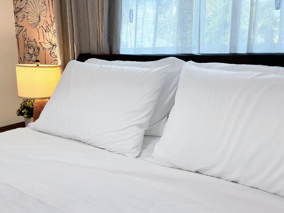 Ferienhaus King Bed & Hot Tub, A Casita For Families & Pets *