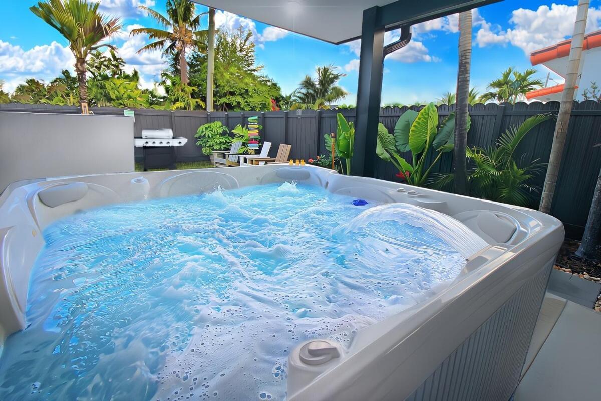 Ferienhaus King Bed & Hot Tub, A Casita For Families & Pets *